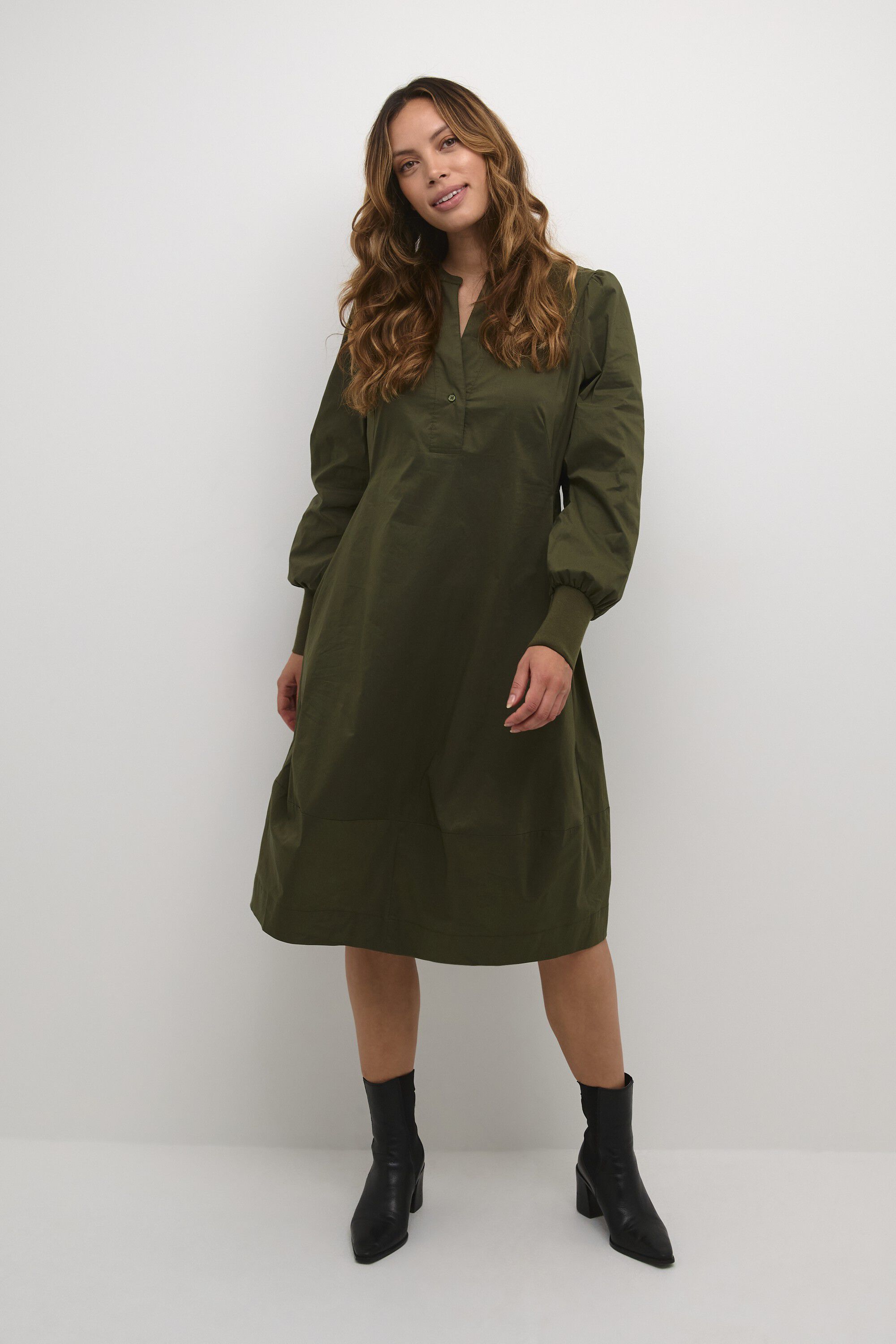 CUantoinett Rib Dress