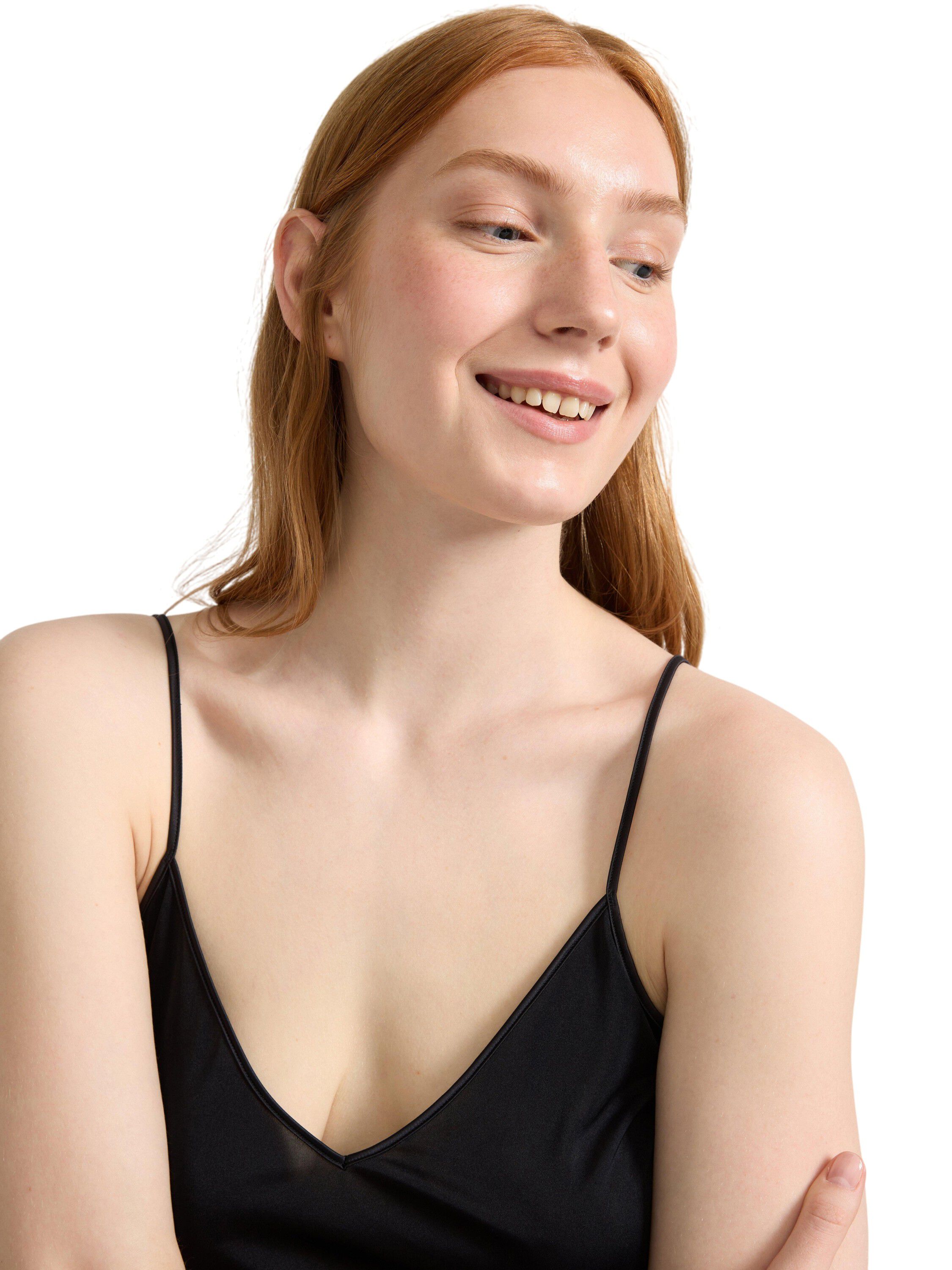 Underkl&auml;nning med v-ringning och s