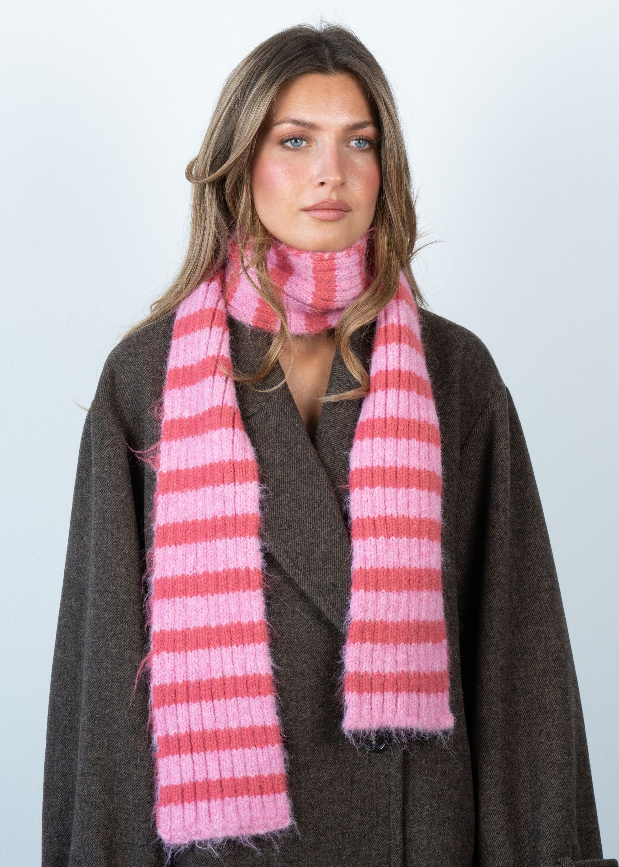 Clara Slim Scarf