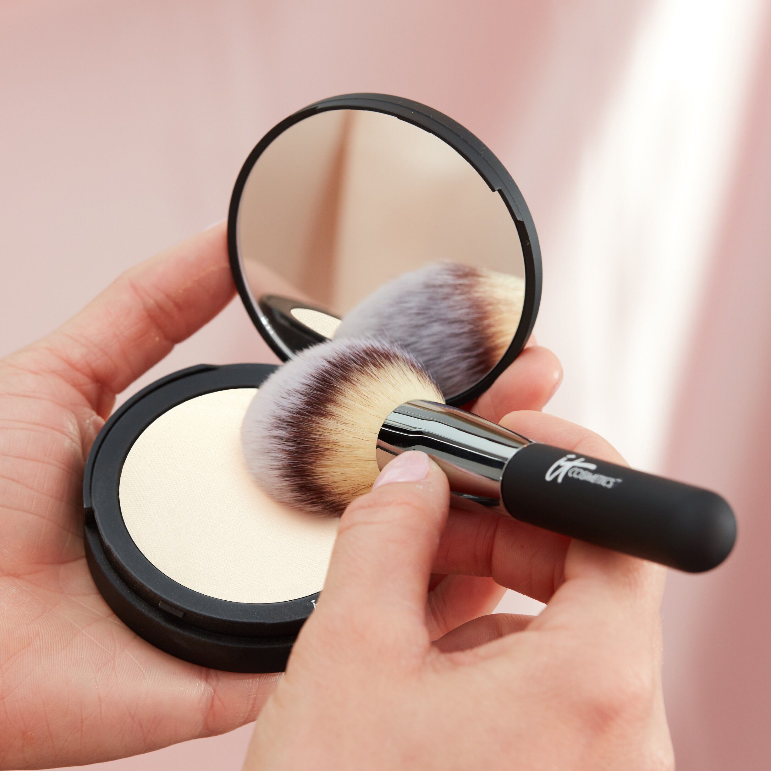 BYE BYE PORES PRESSED TRANSLUCENT