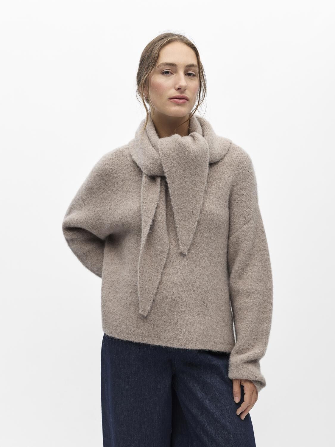 Objasta L/S Lo Scarf Pullover E Div
