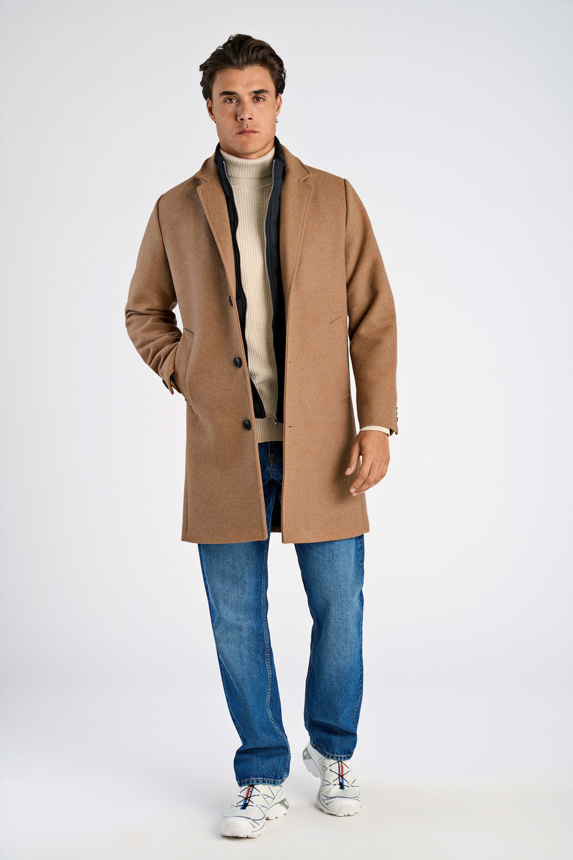 Detachable collar lapel coat