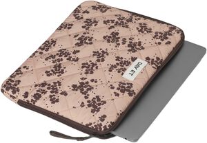 Day Gweneth RE-Q Buca Folder13