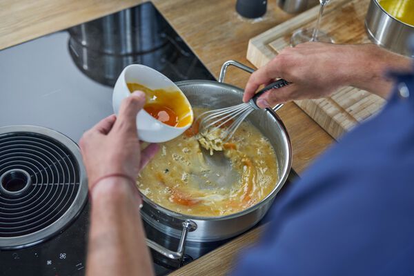 Pro Serveringspande 24 cm, 18/10 rustfrit stål