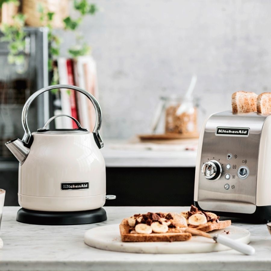 Vannkoker krem 1,25 liter L22,6cm B17,8cm H26,2cm