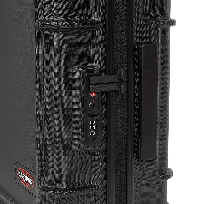 RESIST'R ZIP CABIN Black