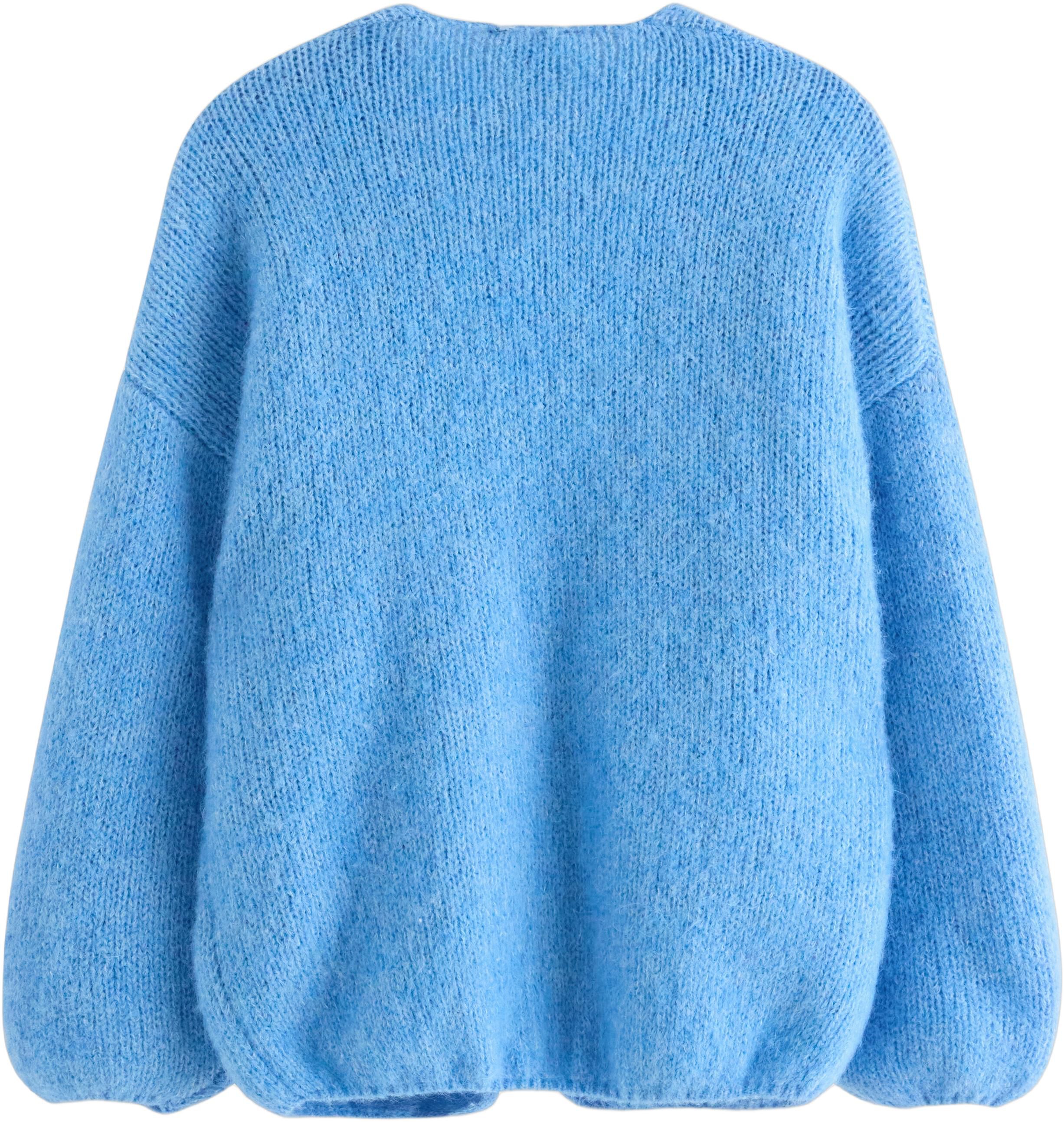 Soft and cosy knitted cardigan with