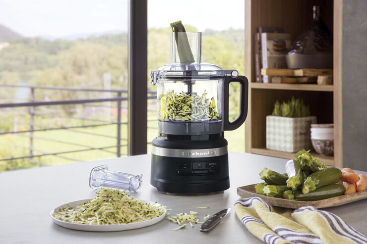 7 Cup foodprocessor matt sort 1,7 liter L19,5cm B1