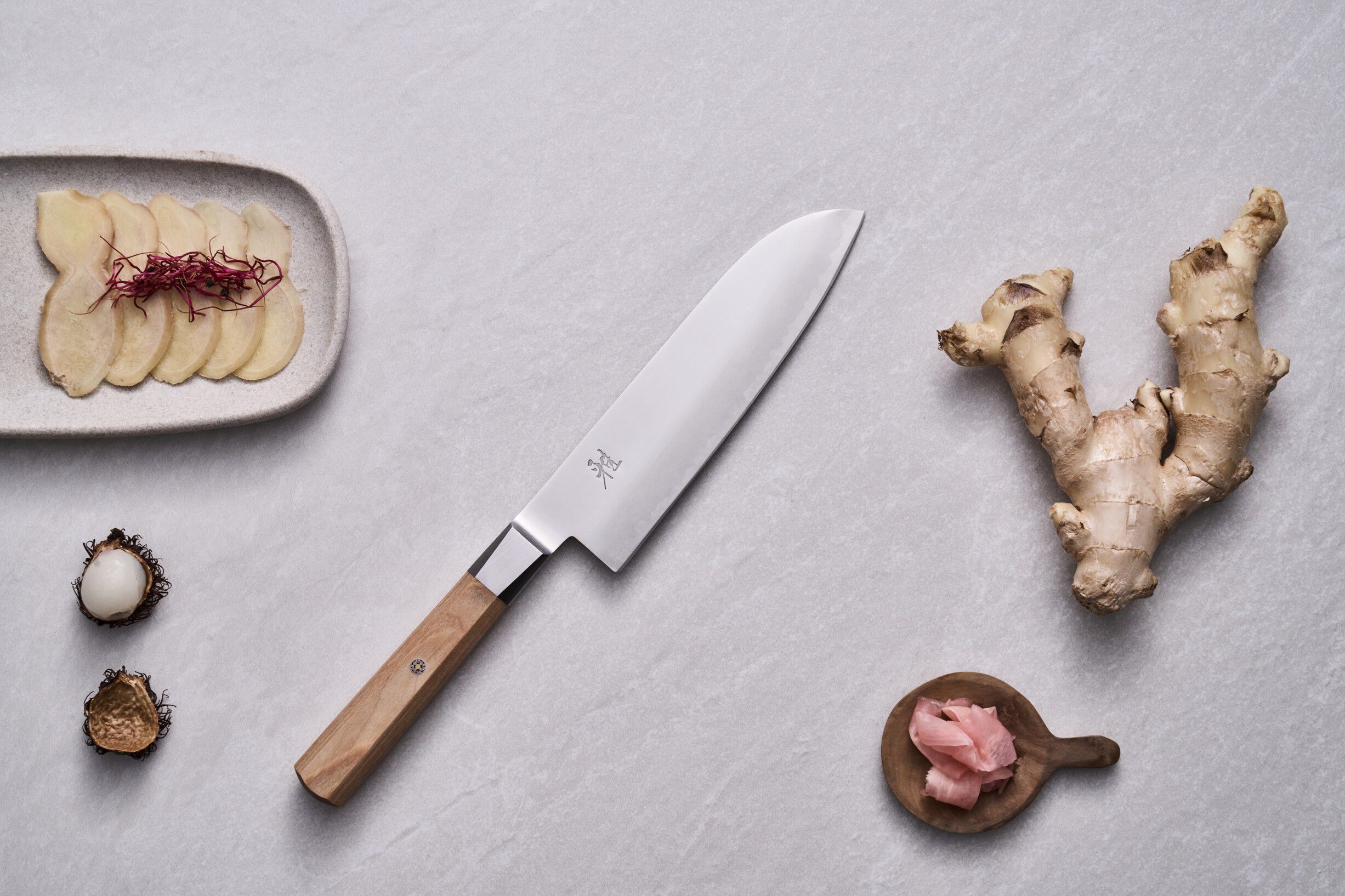 Koya Santokukniv 18 cm, Beige, Glatslebet