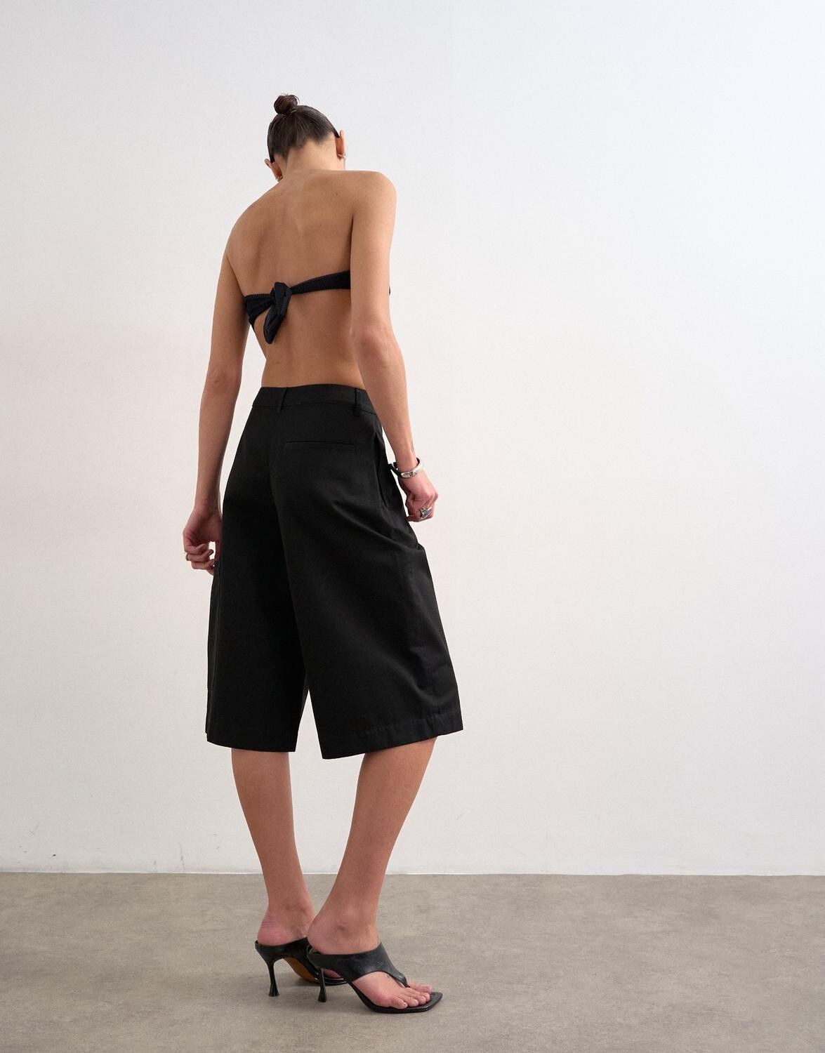 Tsfrina Longline Cargo Short Wvn