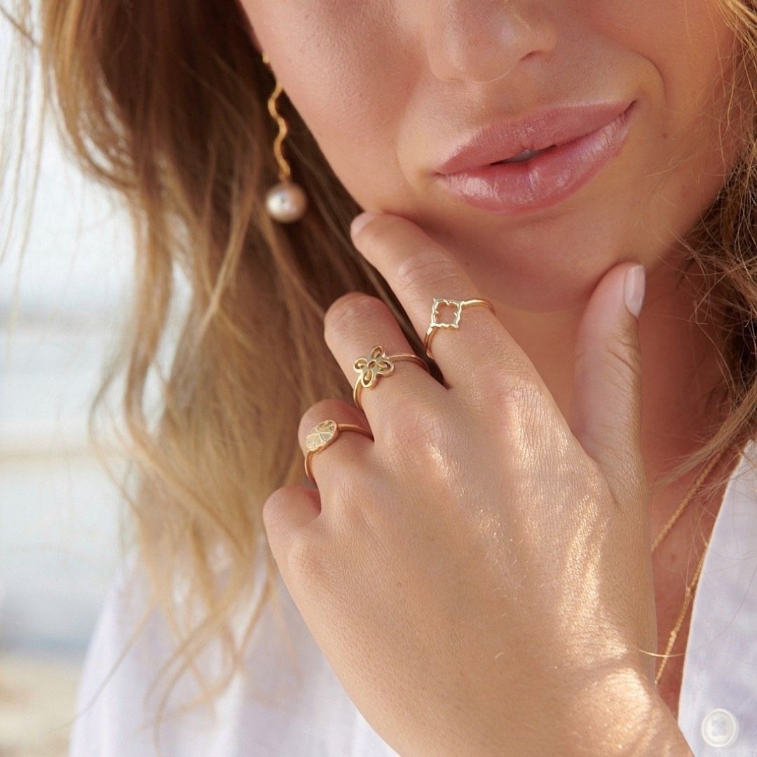 Bese Saka ring Sterling Silver