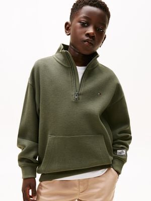 TEXTURE HALF ZIP SWEATSHIRT
