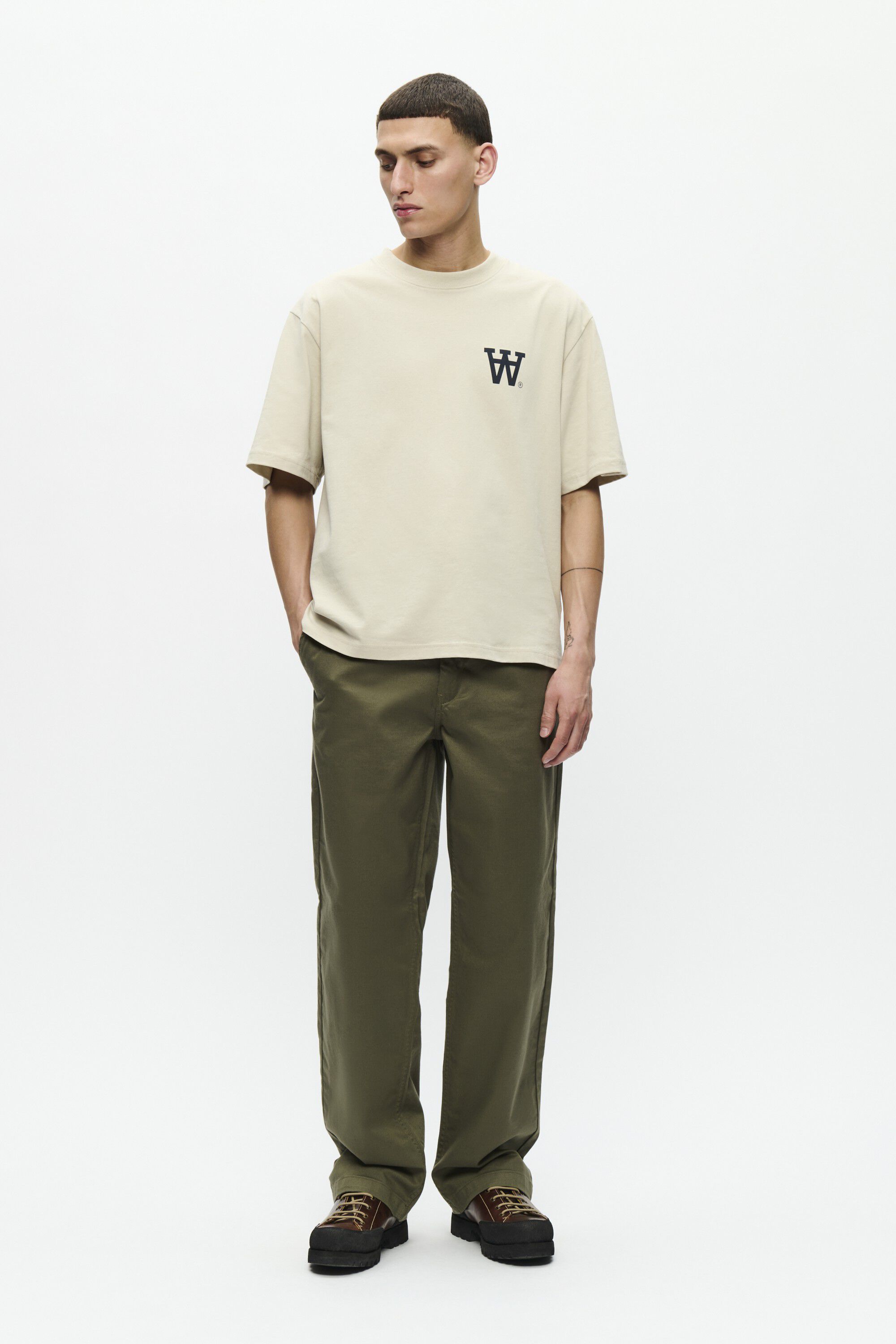 WWLiam tee AAchest 25220