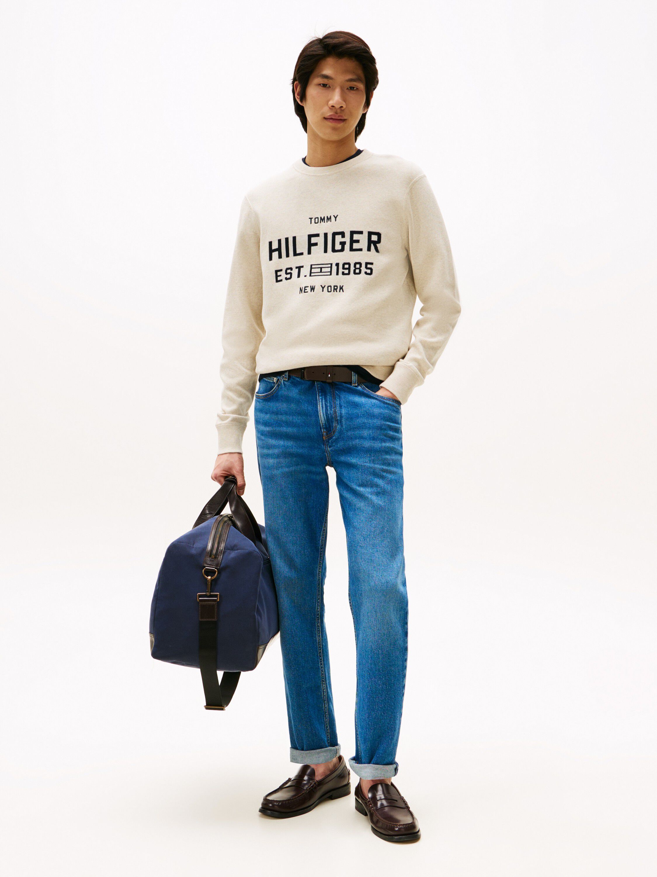 ATHLEISURE CREW NECK