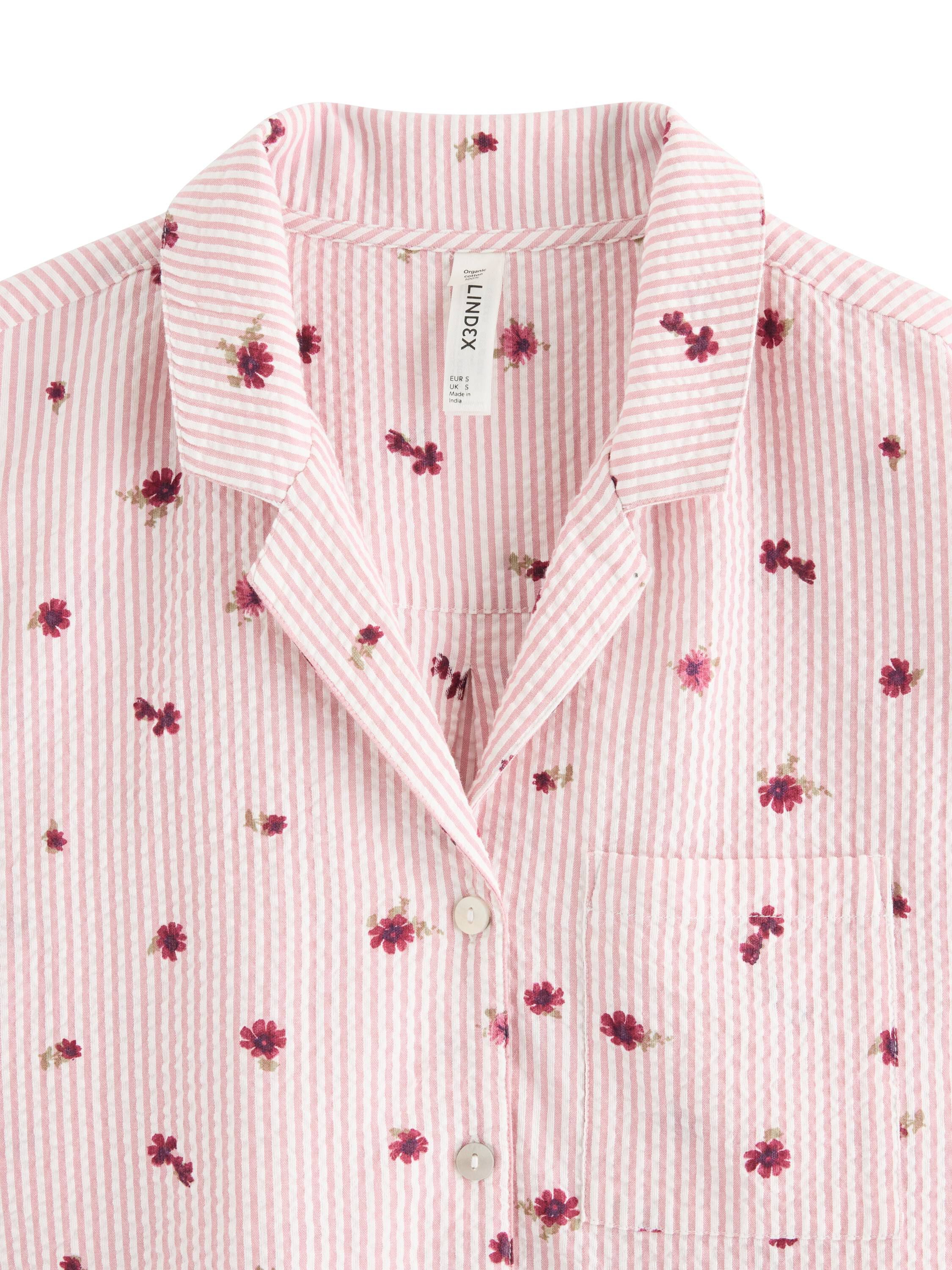 Pyjama shirt in seersucker with lon