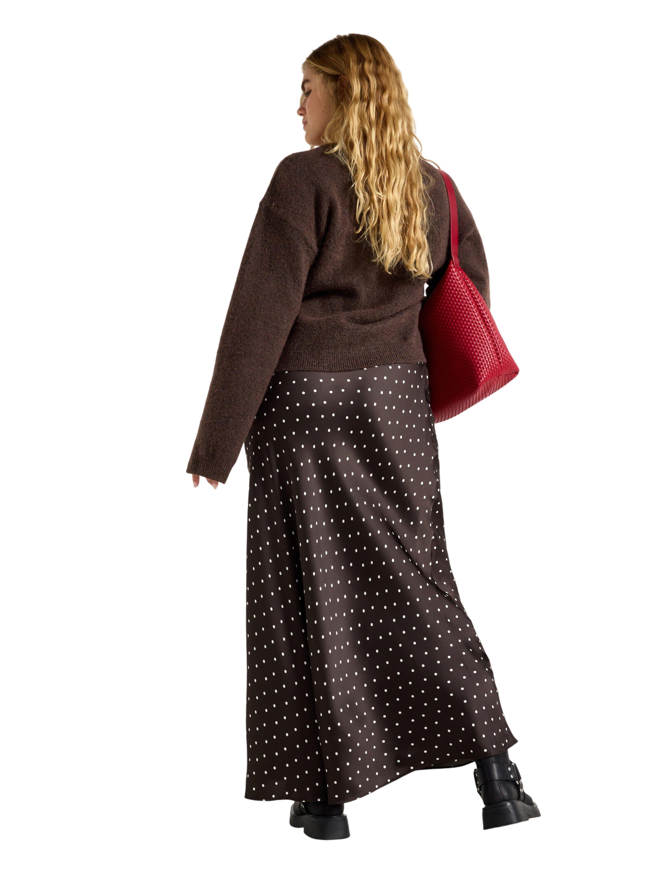 Sleek maxi skirt in satin with a co