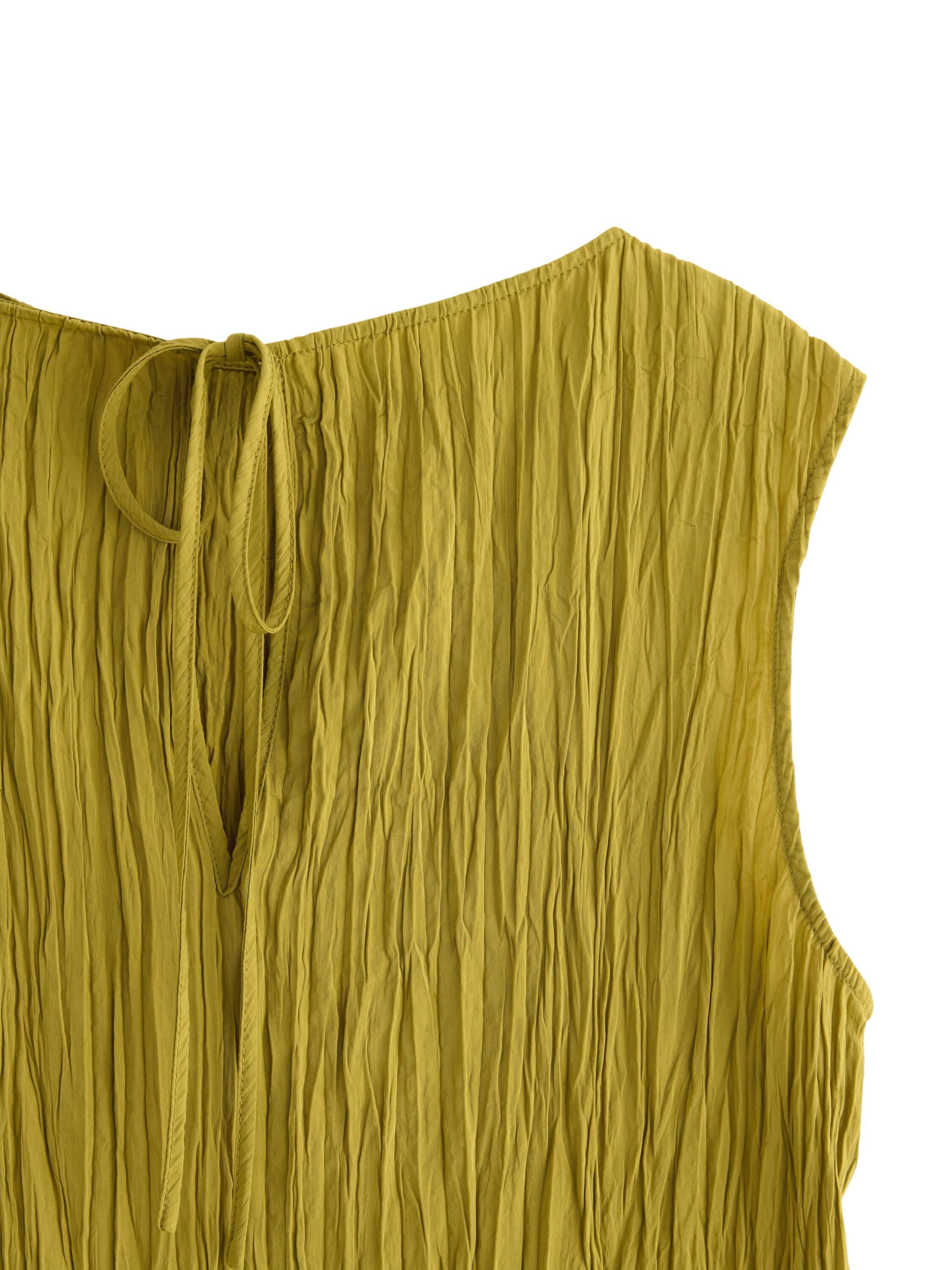Sleeveless, crinkled blouse with bo
