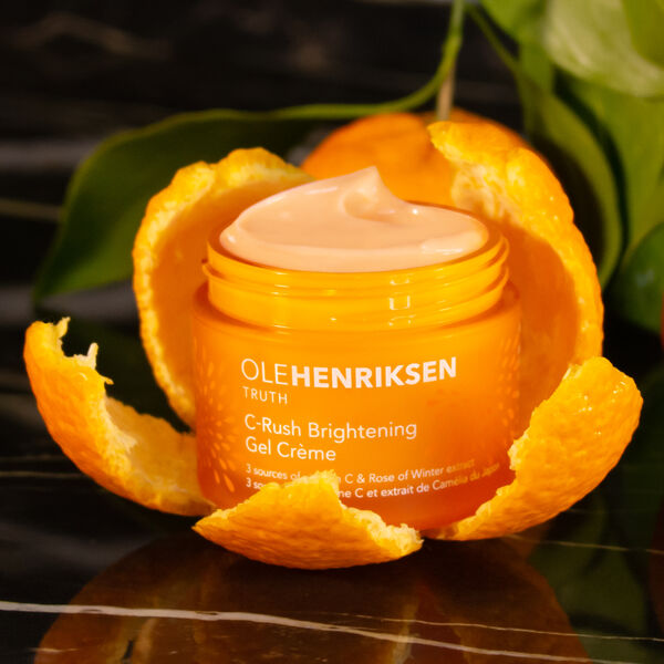 OLE HENRIKSEN TRUTH C-Rush Brightening Double Creme 50 ML