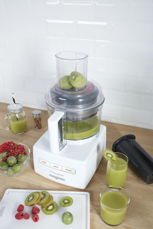 "Foodprocessor CS 5200 XL 1100 watt Vit"