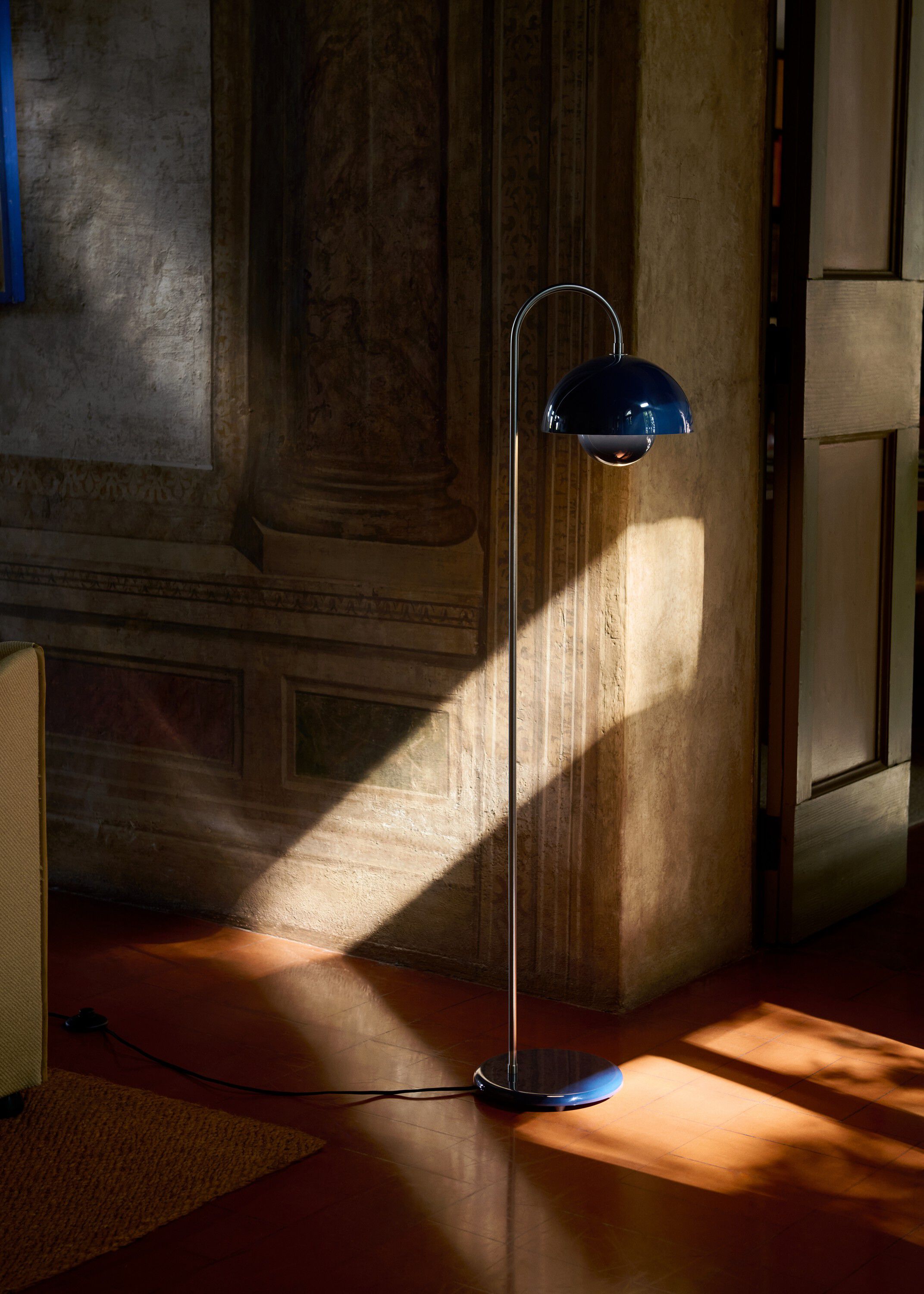 Flowerpot Floor Lamp VP12