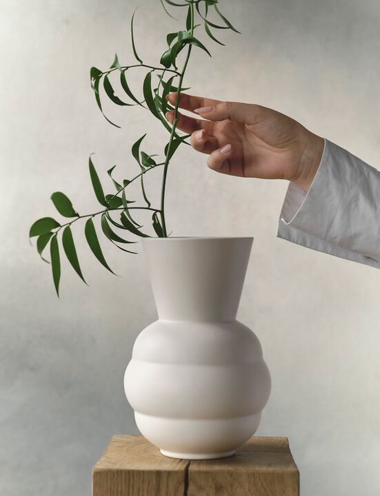 Tortus Archie vase No1 white