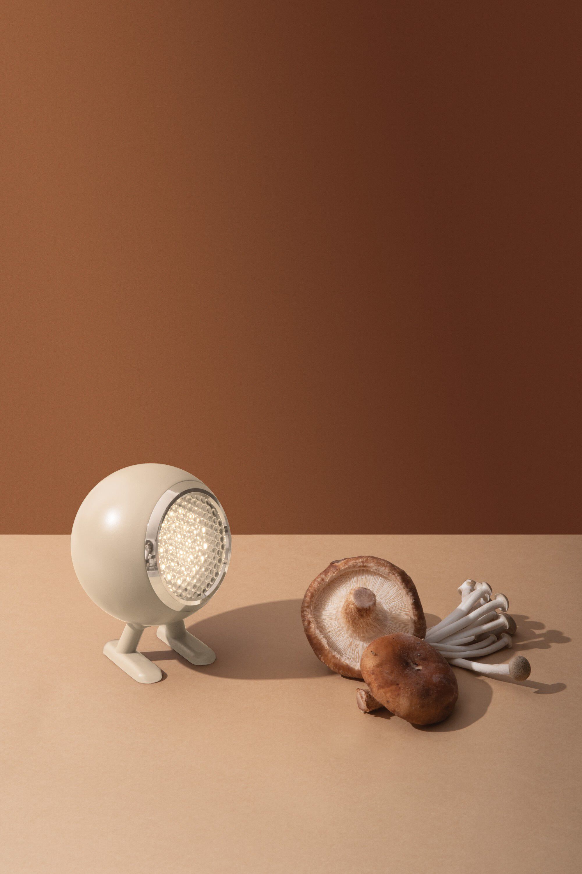 Norbitt, LED lamp, Rechargeable, In/Outdoor, Mushroom Brown
