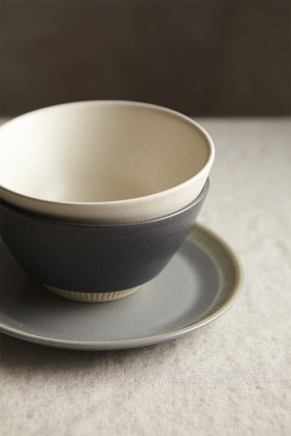 Colorit asjett &Oslash; 19 cm grey