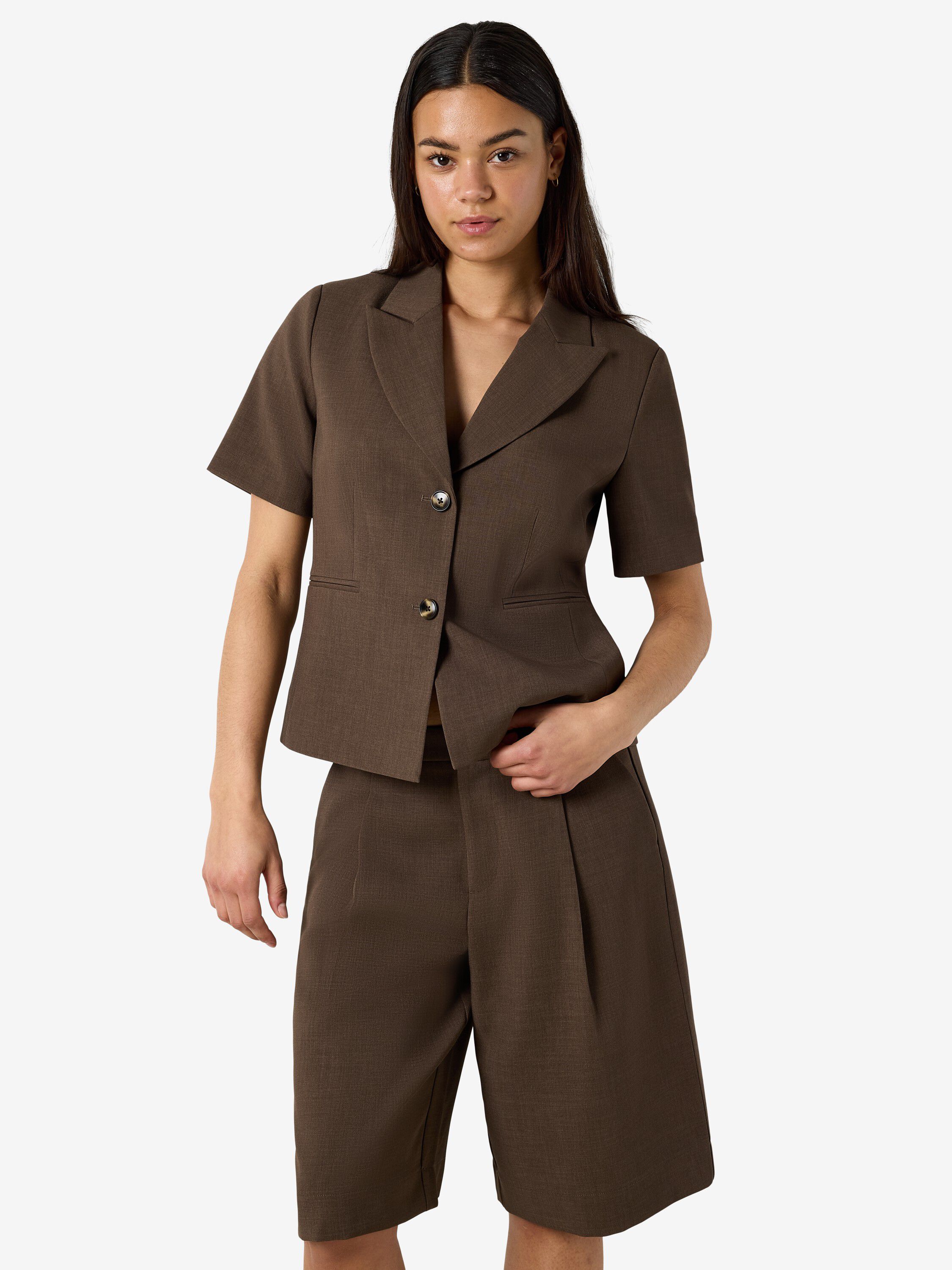 Nmmonna utstyrt med S/S Blazer