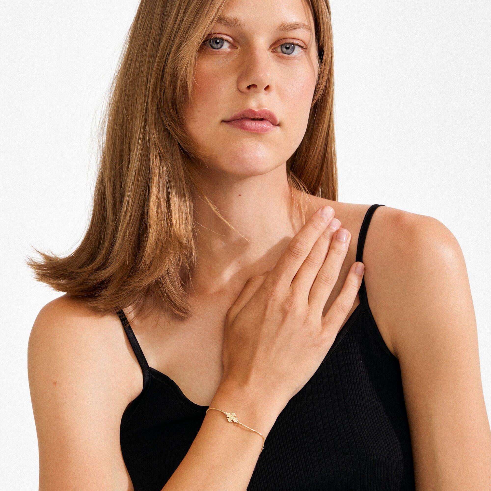 DAGMAR armb&aring;nd guldbelagt A timeles