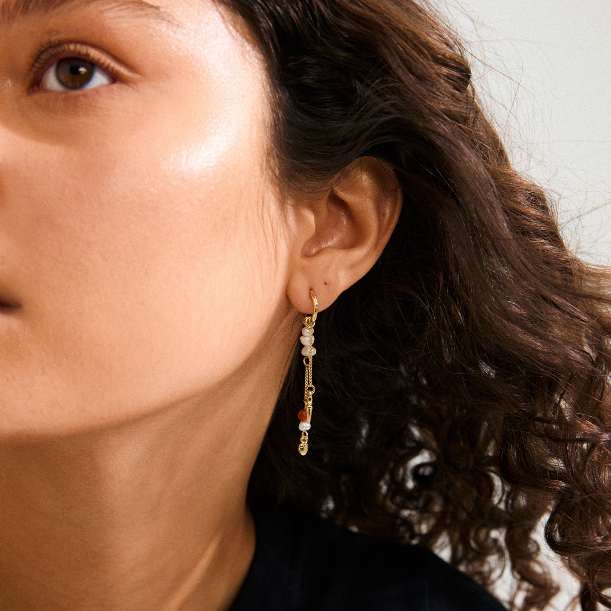 BETWEEN chain earrings gold-plated