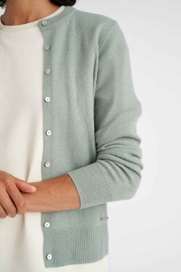 LukkaIW Cardigan Premium - 100% Cashmere