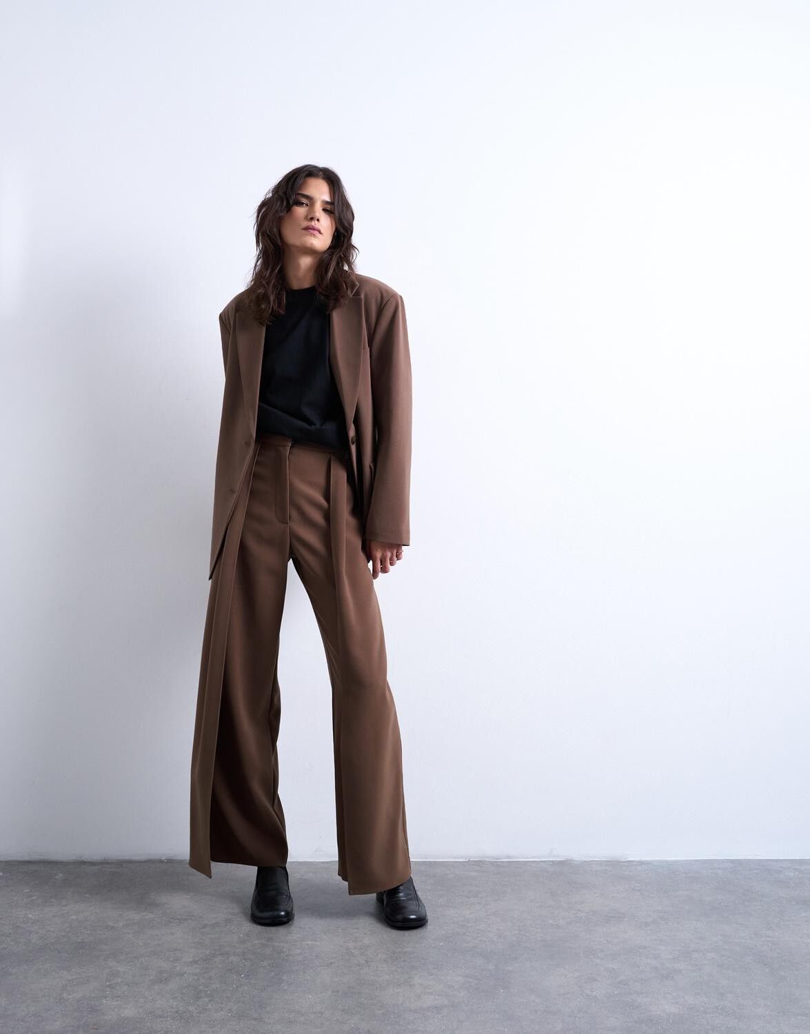 Tssusan Volume Trousers Wvn