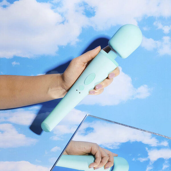 Ollie Magic Wand Vibrator