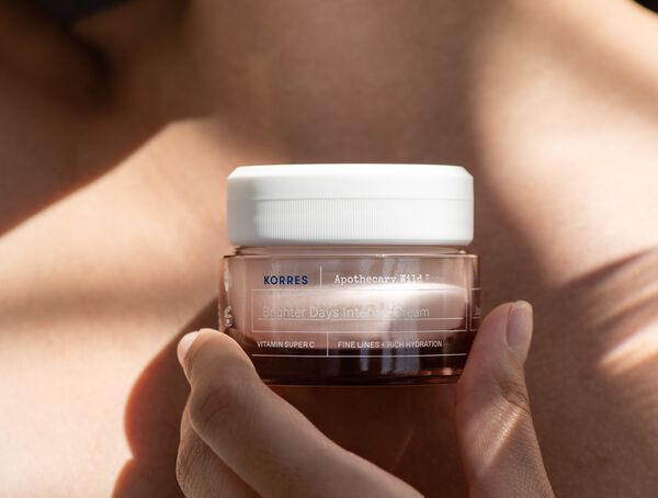 Apothecary Wild Rose Brighter Days Intense-Cream