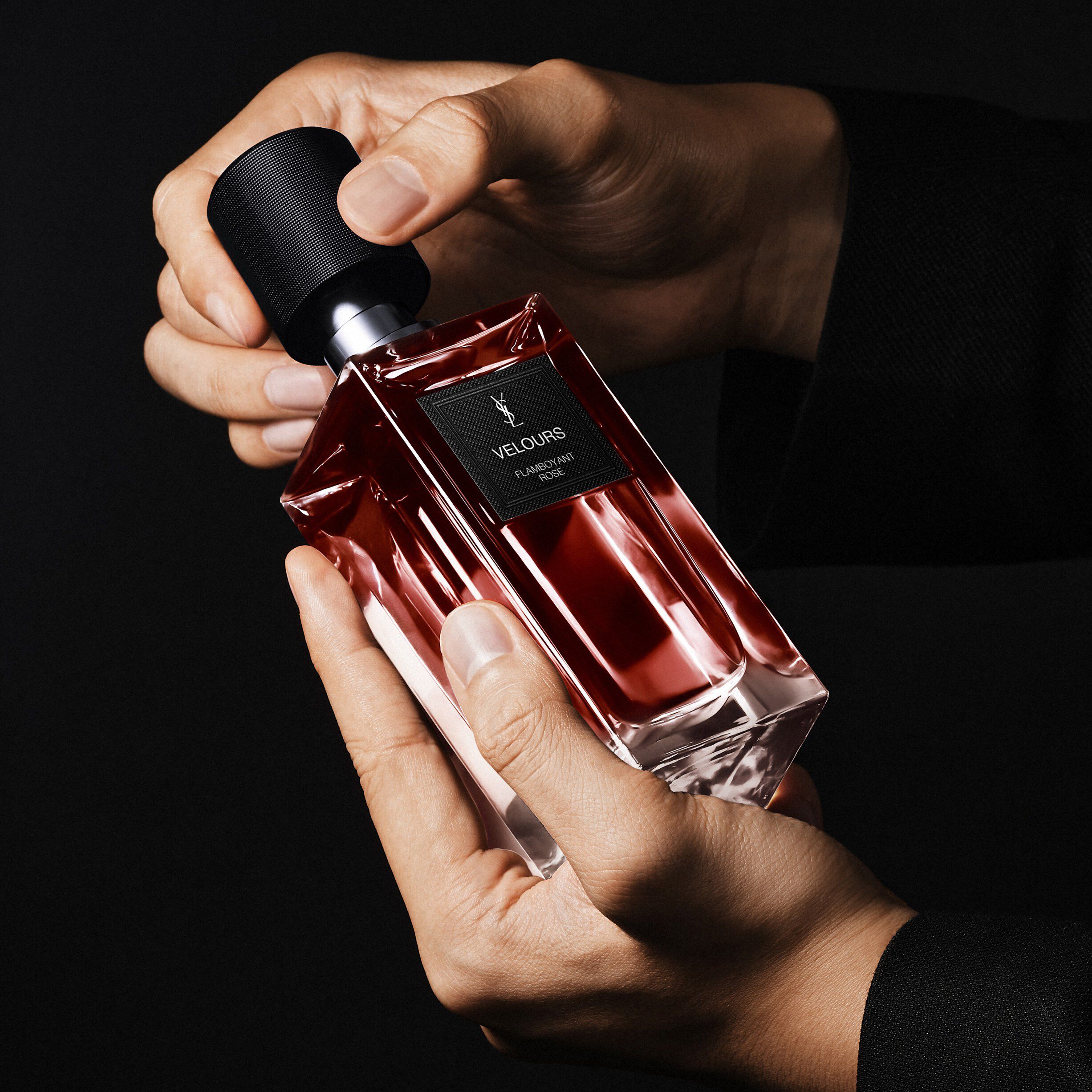 VELOURS - - Le Vestiaire des Parfums