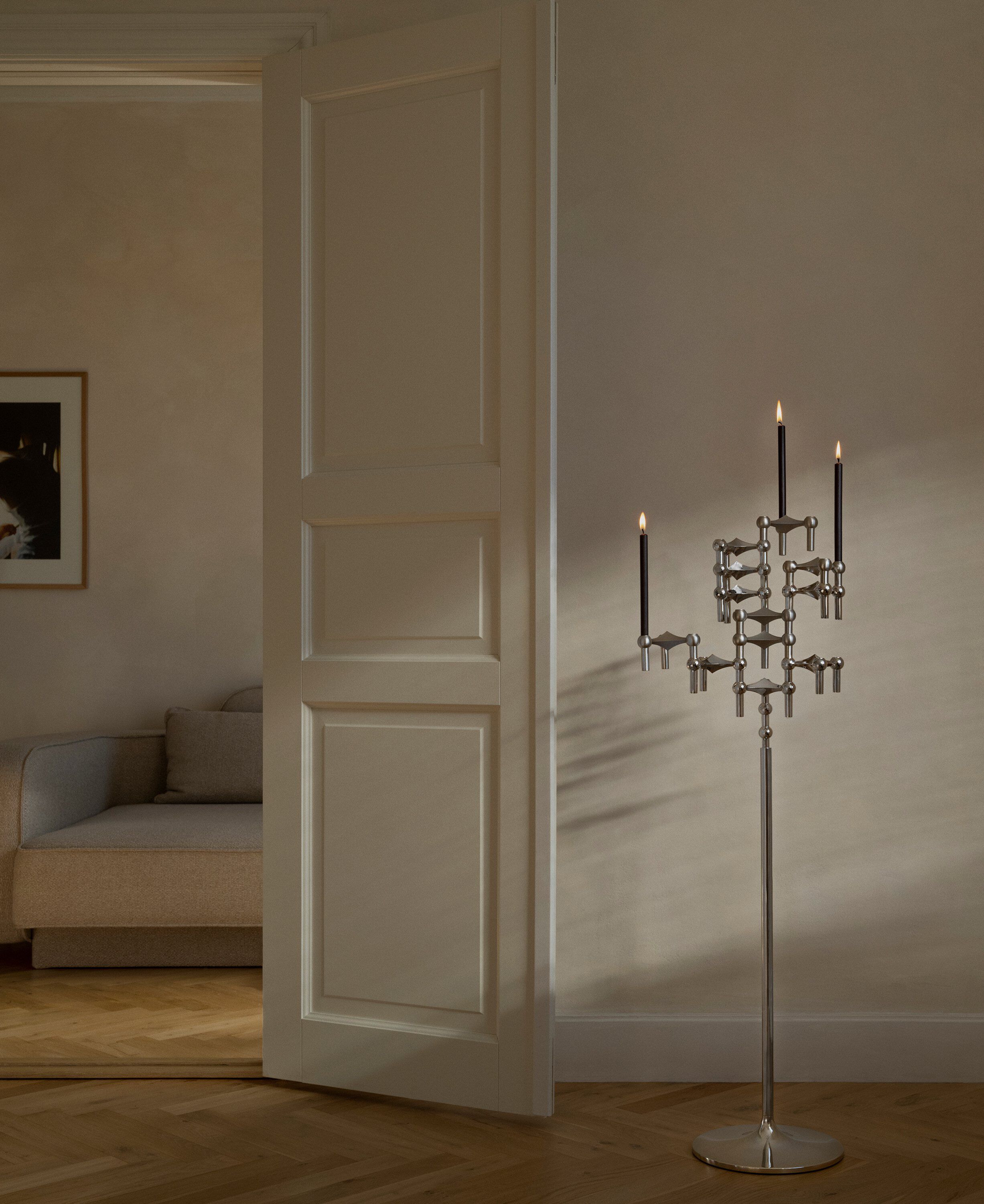 STOFF Nagel floor stand - chrome