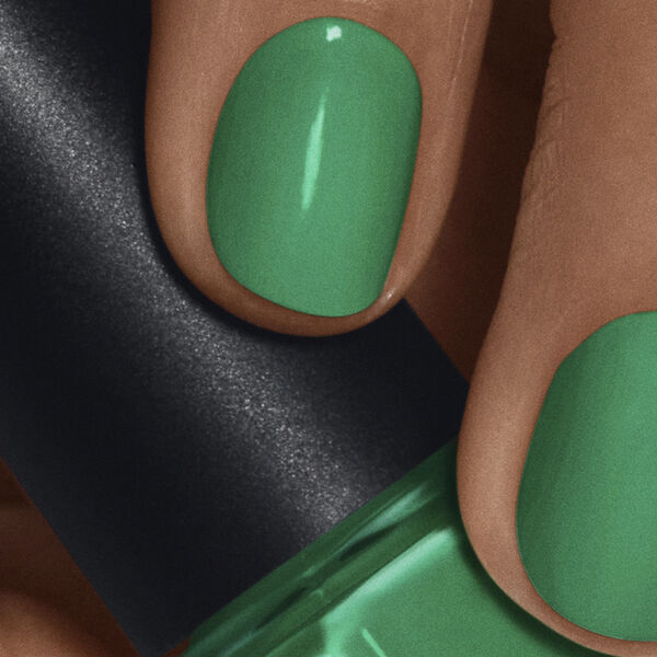 Nail Polish Emerald Green