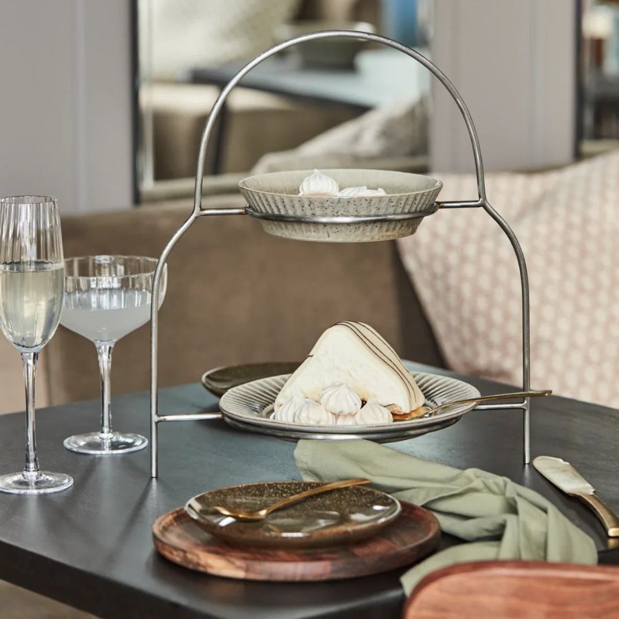 Tallerkenstativ, HDSana, S&oslash;lvfinish