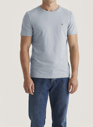 James Tee
