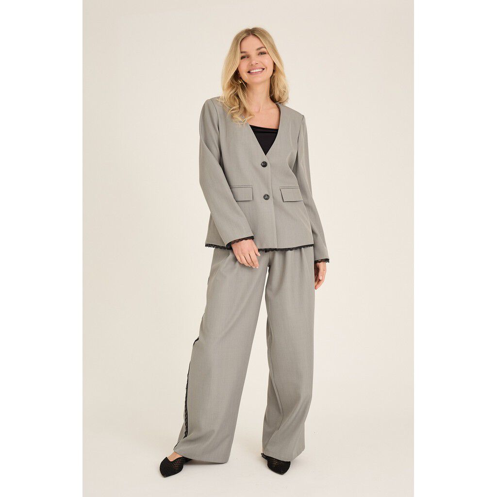 Dupont pants