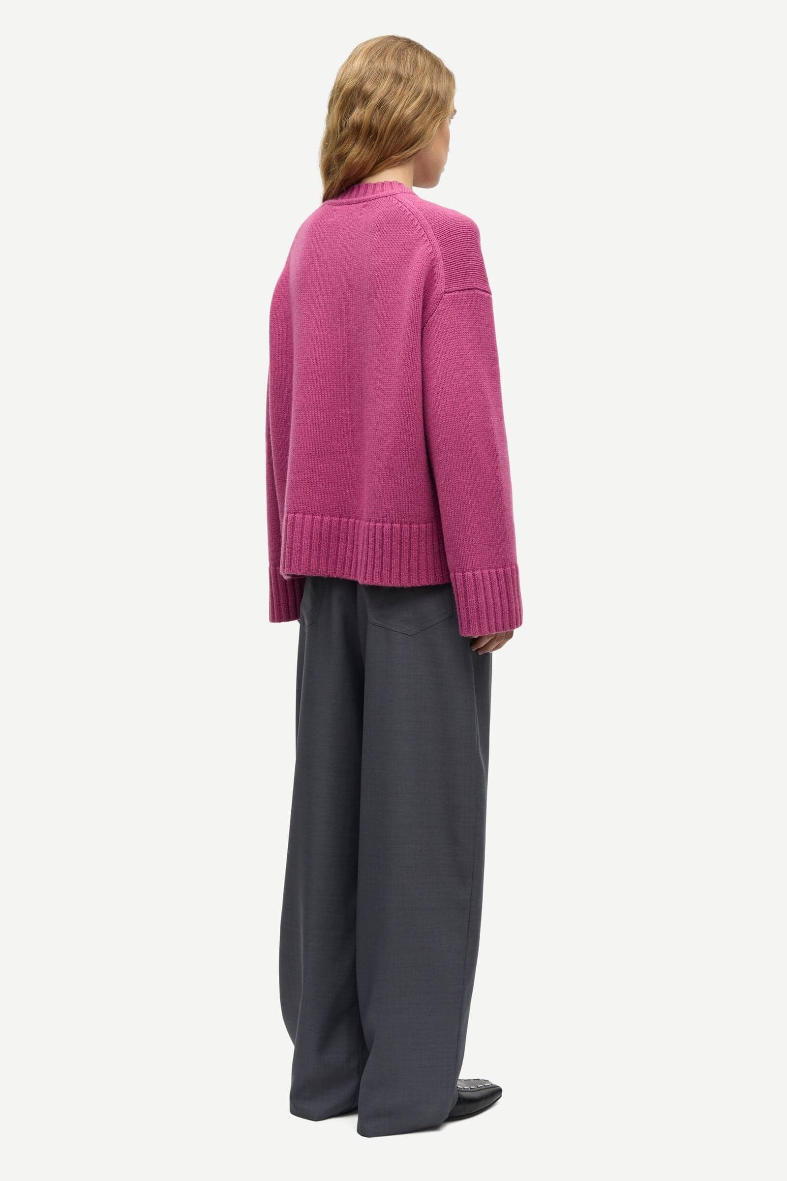 Sakeiku sweater 11250