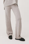 Sweatshirts & sweatpants