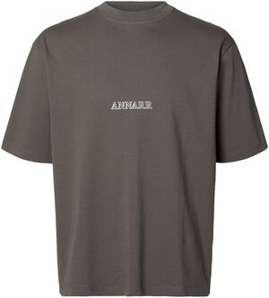 ANROKHOLM LOGO SS O-NECK TEE