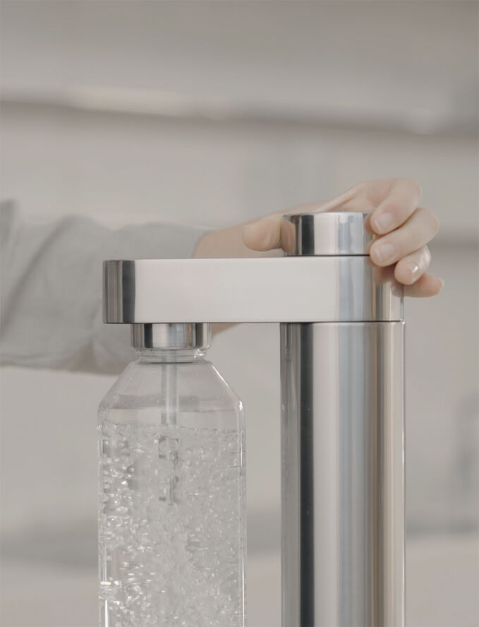 Brus carbonator steel Protect the environment from plastic bottles and
