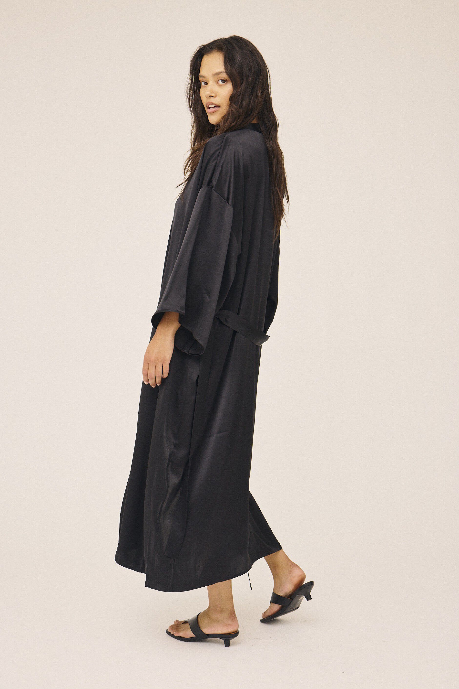 Moon 14 G - Long Kimono, 100% Silk
