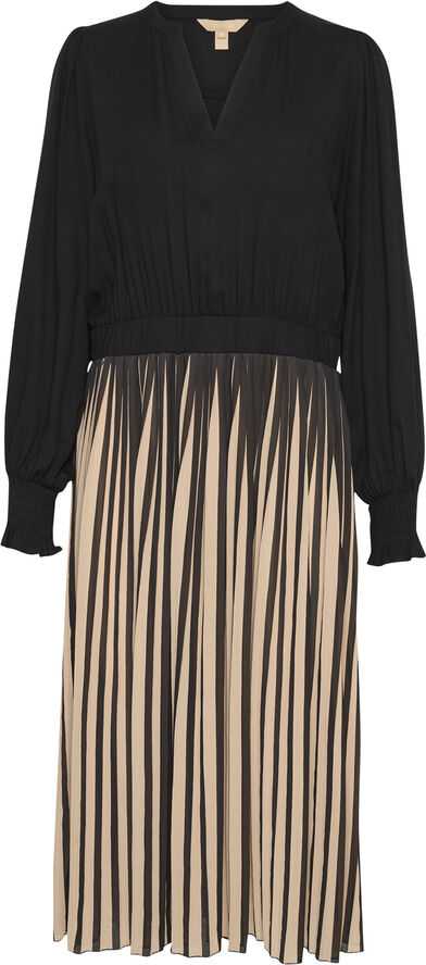 CUcarly V-neck Dress