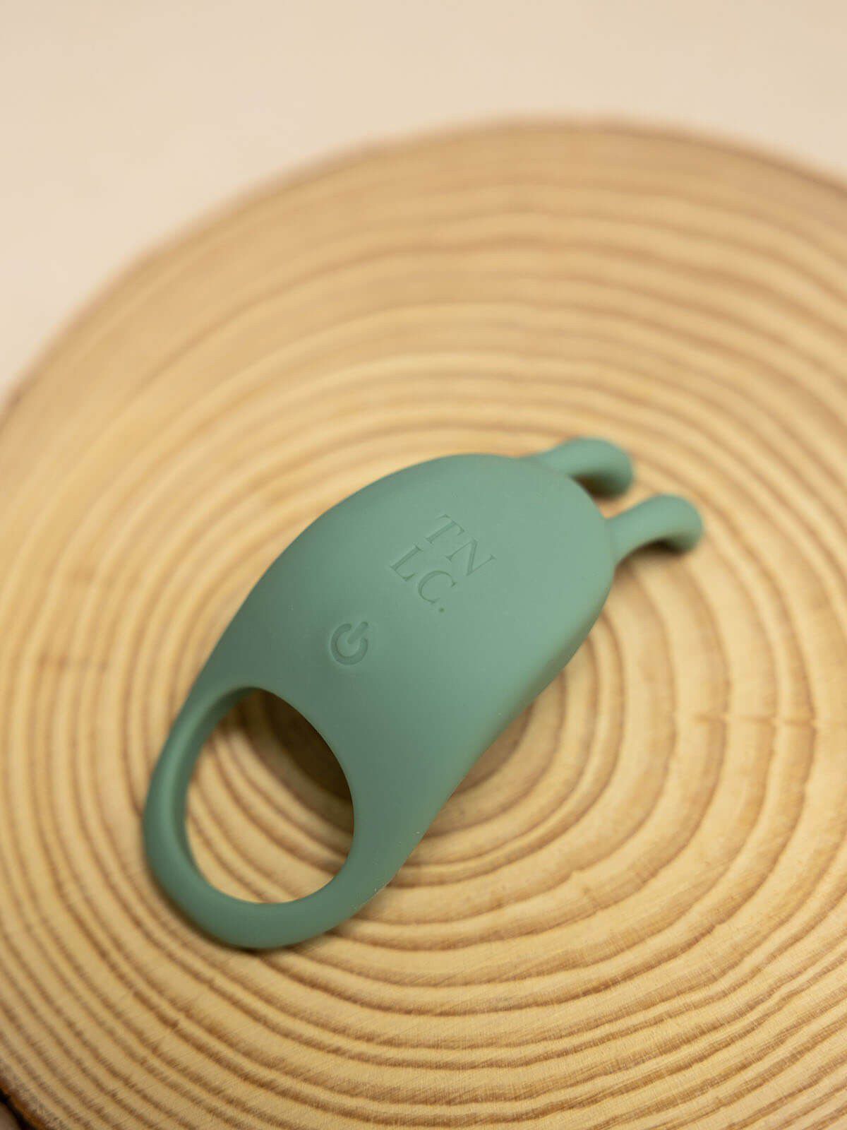 Cilantro Penis Vibrator