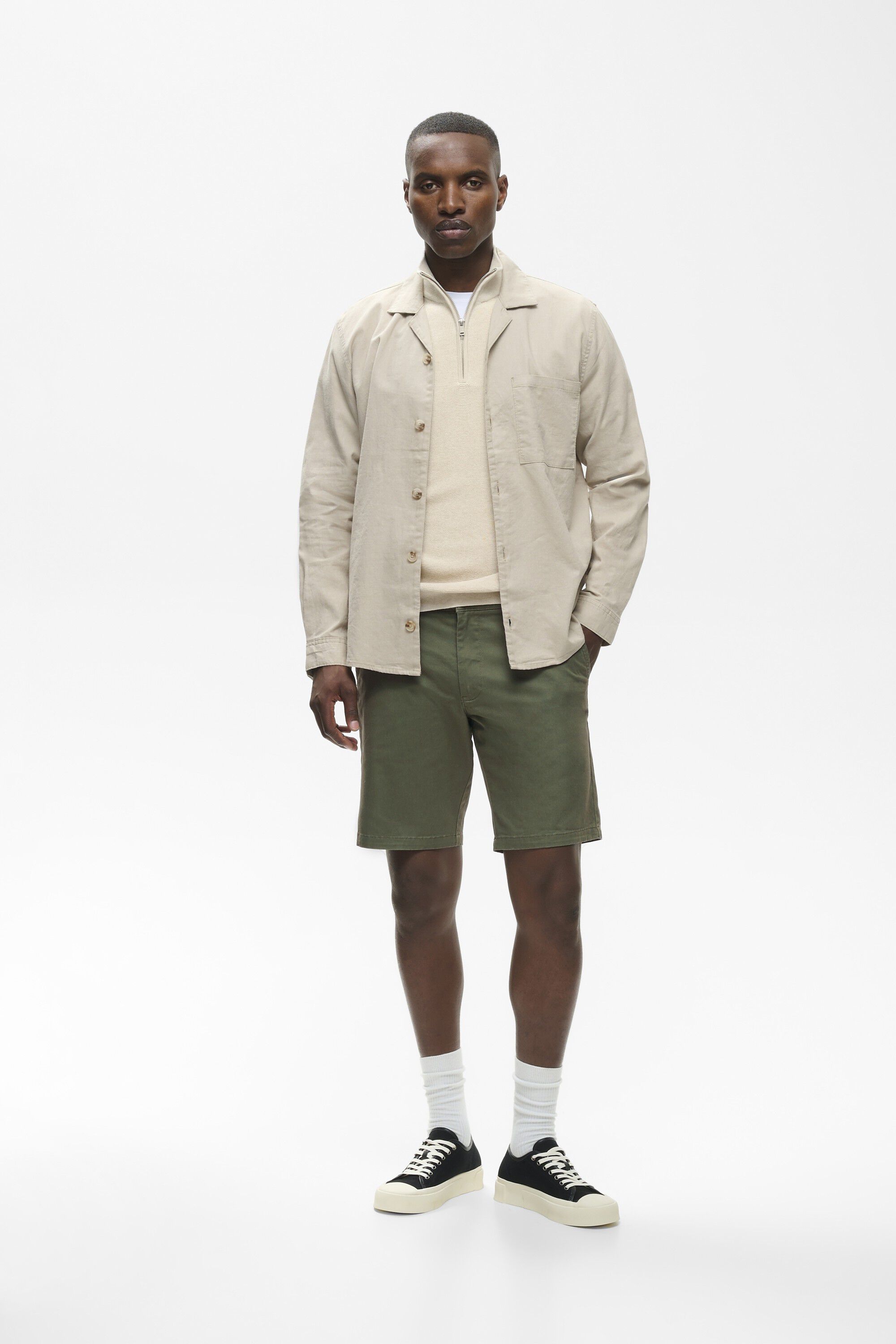 MAthomas Short