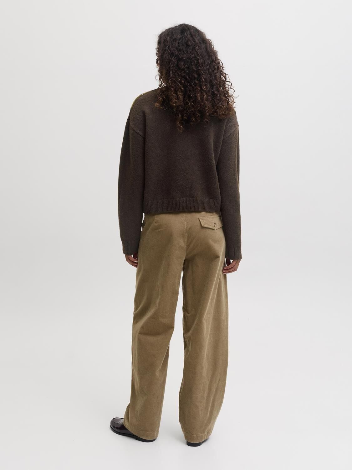 Jxharvi Crew Neck Knit