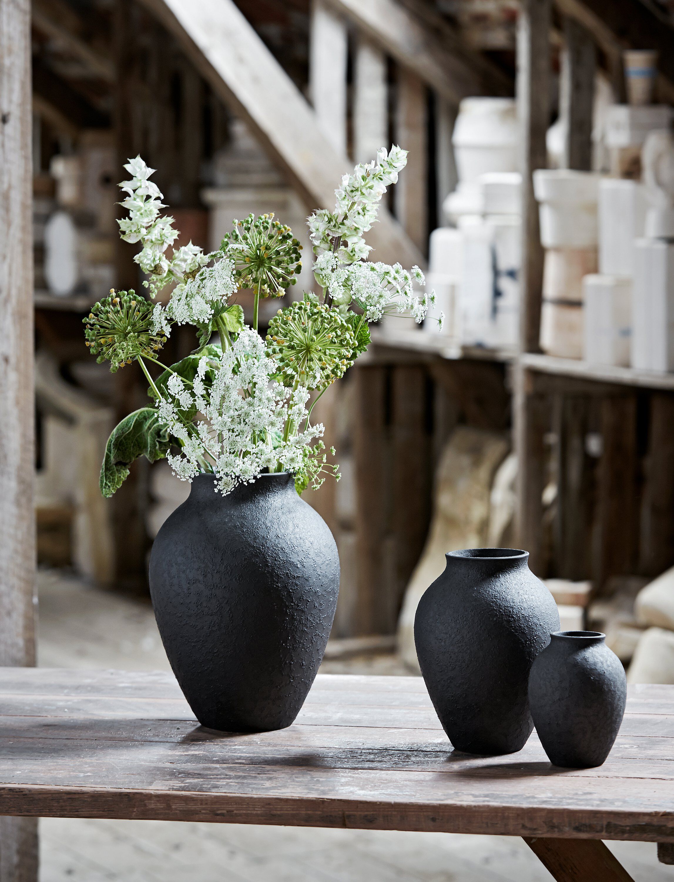 Knabstrup vase H 20 cm black